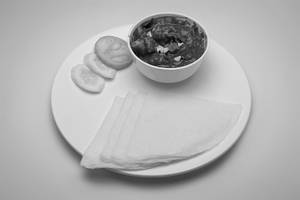 Neer Dosa With Mutton Ghee Roast