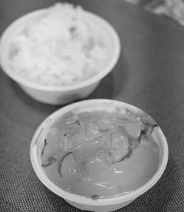 Yellow Curry With Jasmine Rice ( Serves 1)