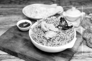 Chicken Singapore Noodles