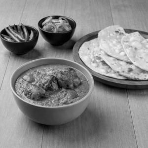 Chicken Tikka Masala And Roti Combo