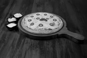 Chilly Cheese Pizza