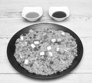 Paneer Schezwan Fried Rice with Gravy