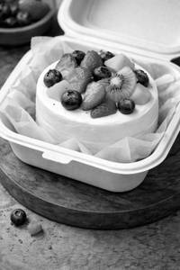 Fresh Fruit Bento Cake