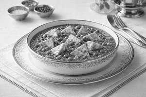 Matar Paneer