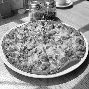 Chilli Chicken Pizza