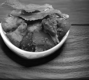 Pork With Bamboo Shoot Dry (8 Piece)