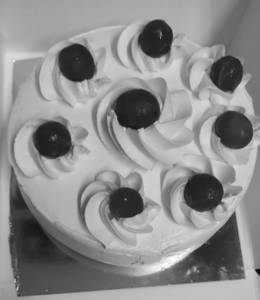 Pineapple cream cake