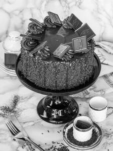 Chocolate Cake [Per Pound]