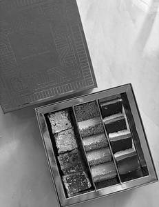 Assorted Sweets Box (1)