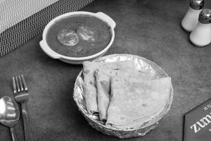 Chapati (3pc) With Egg Curry