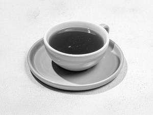Hot Americano (240ml)