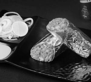 Chicken tikka roll