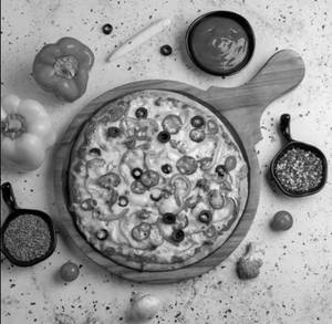 Veg supreme pizza