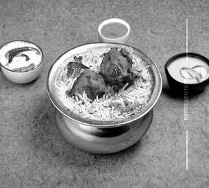 Chicken Tikka Biryani (Matka)