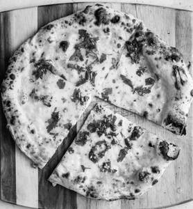 Garlic & Cheese Pizza