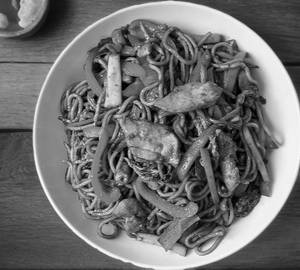 Chicken Schezwan Noodles