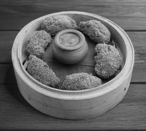 Paneer Kurkure Momos ( 8 Pcs )