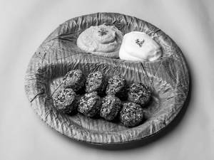 Falafel With Peri Peri Hummus