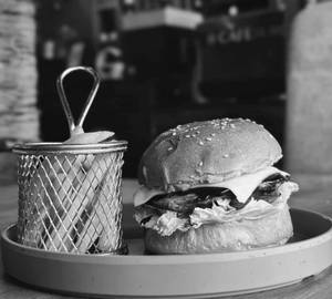 Zinger Chicken Burger