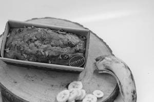 Premium Banana Walnut Teacake