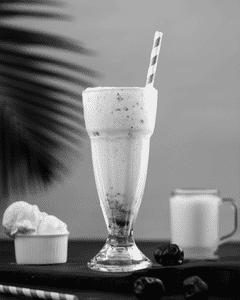 Dates Milkshake