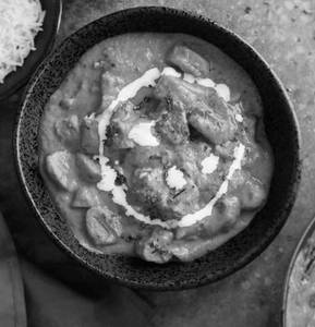 Masala Soya Chaap Gravy
