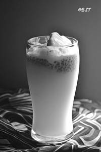 Nanaari Milkshake