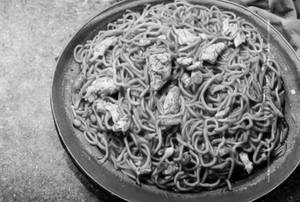 Schezwan Chicken Noodles