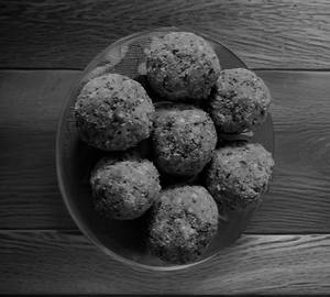Dry fruits laddoo