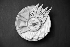 Hummus Bowl With Pita Bread, Khabush & Lavash
