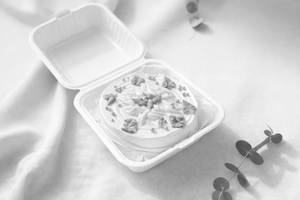 Milkybar Bento Cake