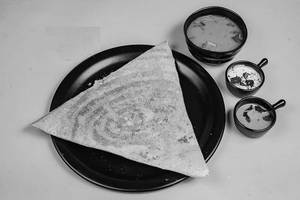 Butter onion dosa