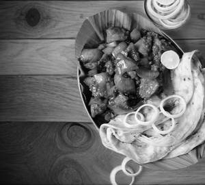 Chilli Chicken With Roti