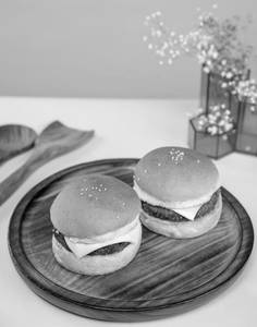 Veg Cheese Burger 160gm