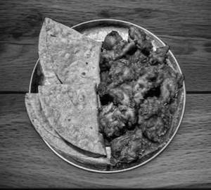 Roti With Chicken Mughlai