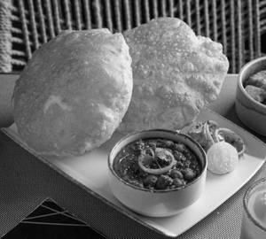 Choley bhature