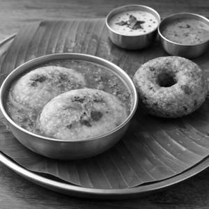 Sambar Idly + Wada