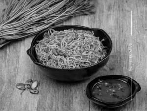 Schezwan Chicken Noodles