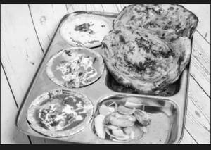 2 Lachha Aloo Naan