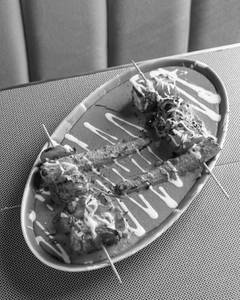 Vegetable sticks in curry
