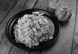 Egg Hakka Noodles