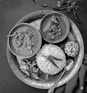 Chicken thali