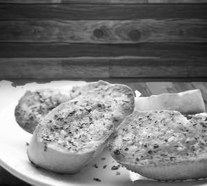 Cheese Garlic Bread (3 pcs)