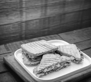 Tandoori Paneer Sandwich [Cheese]