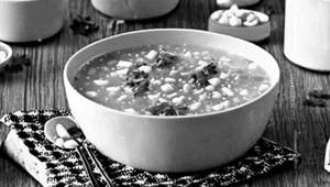 Sweet corn chicken soup