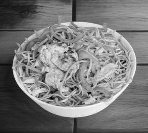 Egg Hakka Noodles
