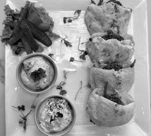 Falafel Pockets (V)