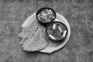 Kadhai Paneer with 4 Butter Tawa Roti