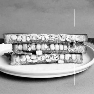Sweet corn sandwich