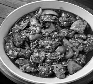 2 Parotta , Half Manchurian Gravy , 1 Ombeltte